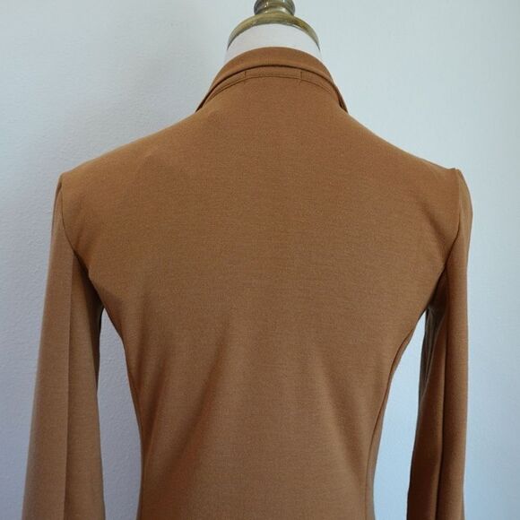 Suzie Kondi Three Button Blazer Camel Size XS NWT - Picture 7 of 13